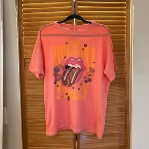 AE Rolling Stones graphic tee